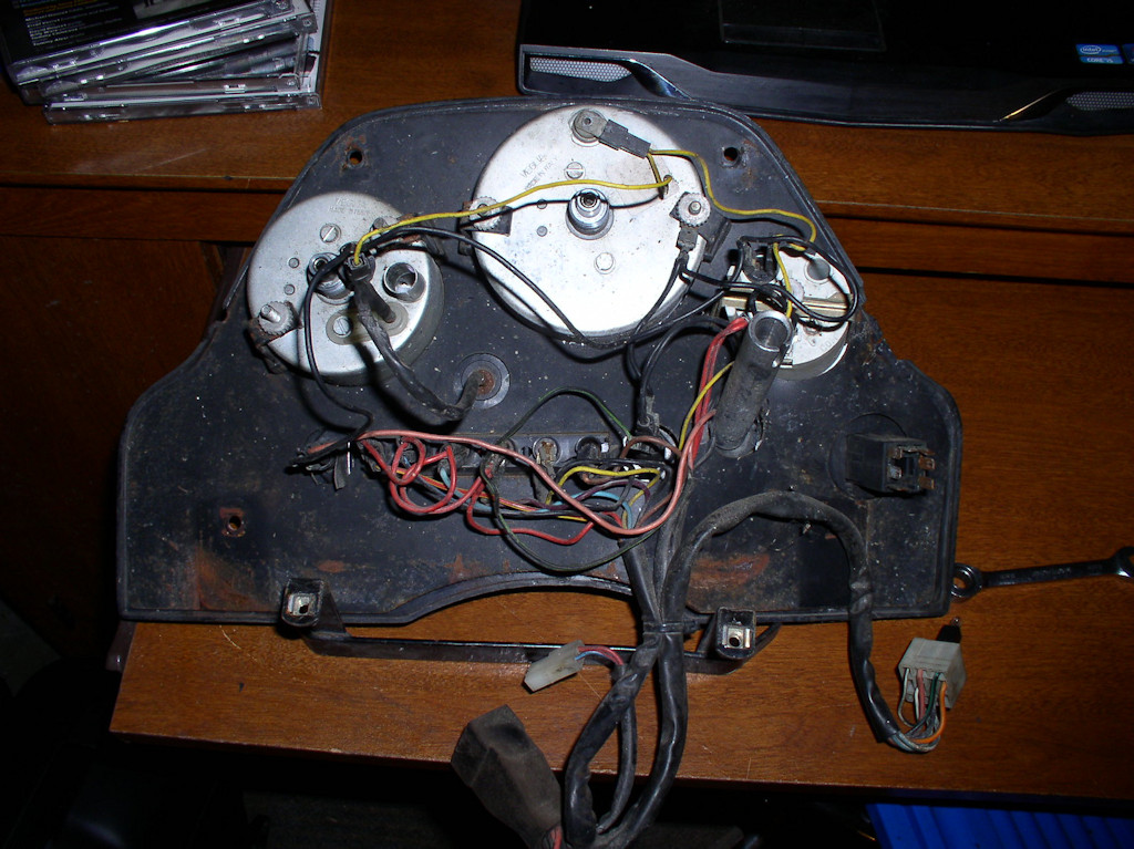 Applicable to this dash console (not included).